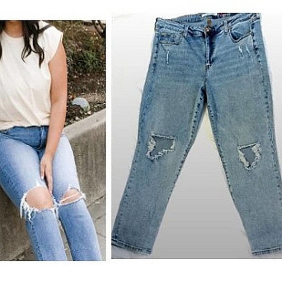 CELEBRITY PINK Jeans Plus Sz 20 The Bestie Lt Blue MODERN Open Knee DISTRESSED - Picture 1 of 16
